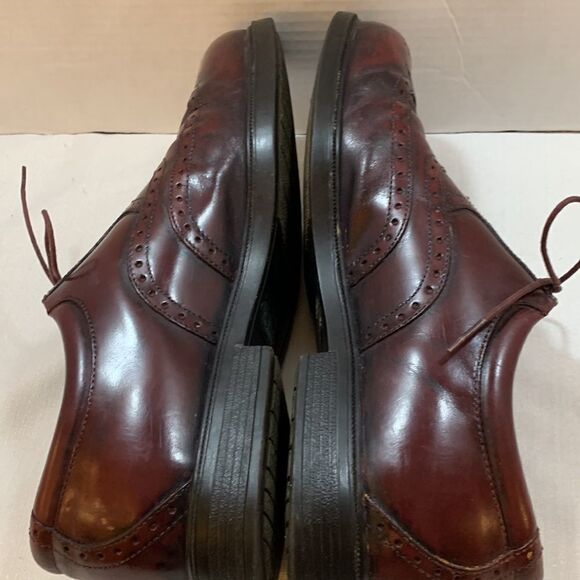 Men’s Rockport shoes size 10.5W leather upper. Lace up brown main image 8